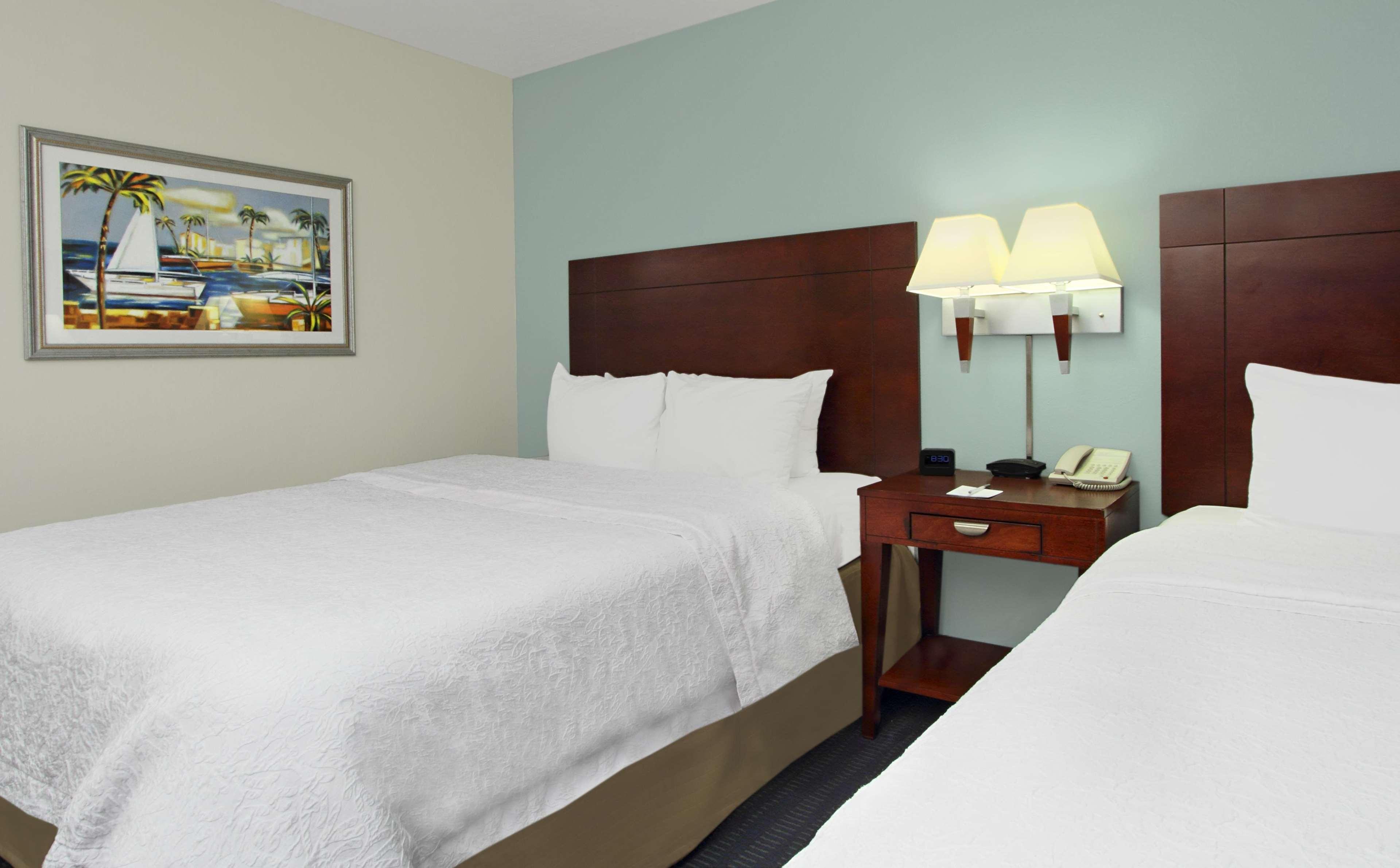 Hampton Inn Cocoa Beach Bagian luar foto